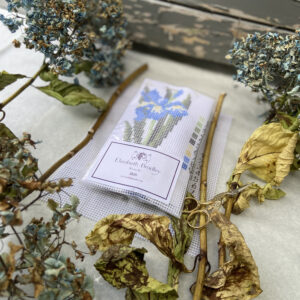 Elizabeth Bradley-Starter Kit (Iris)